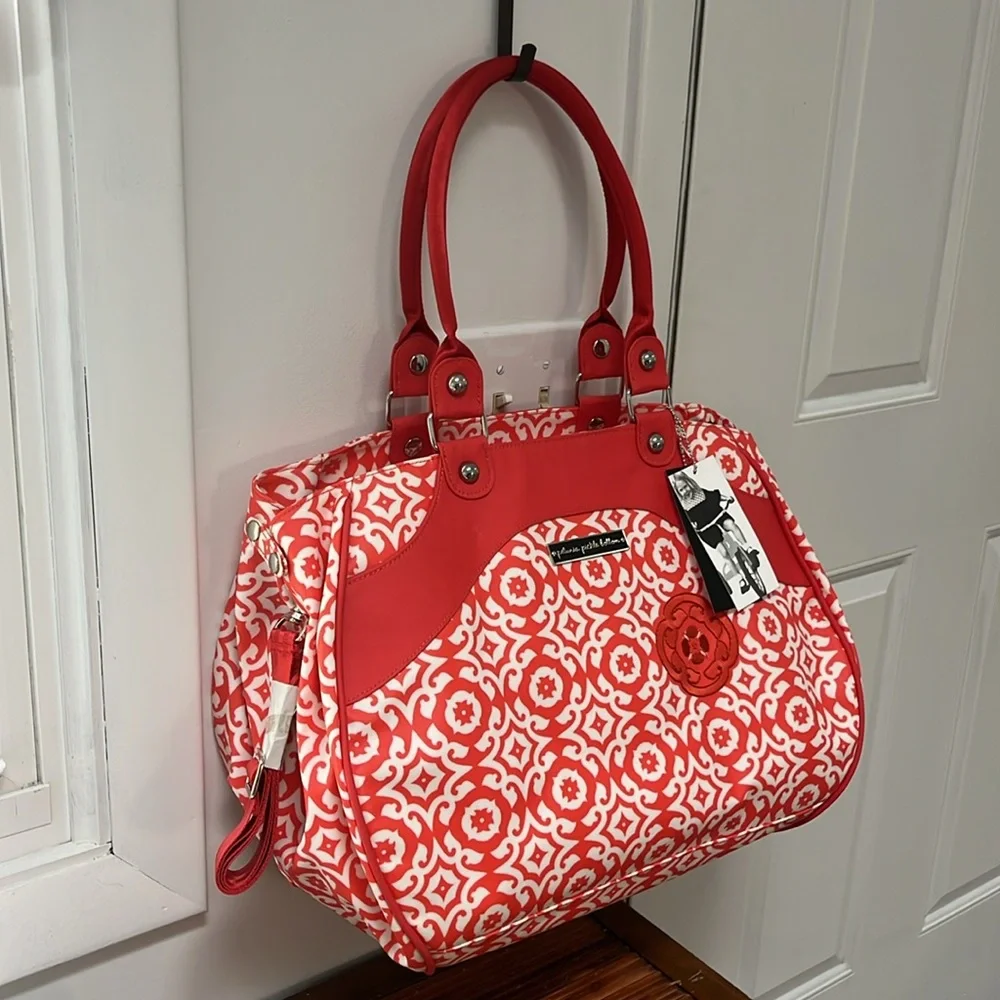 Petunia Pickle Bottom Relaxing in Rimini Wistful Weekender/Diaper Bag,NWT